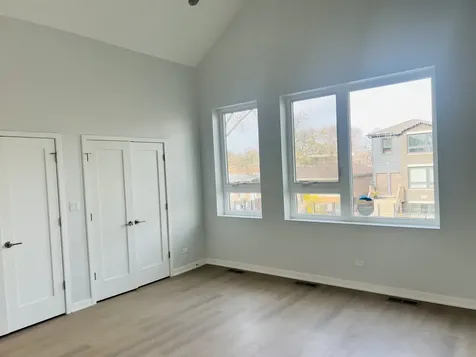 1103 North Monticello Avenue Chicago IL 60651