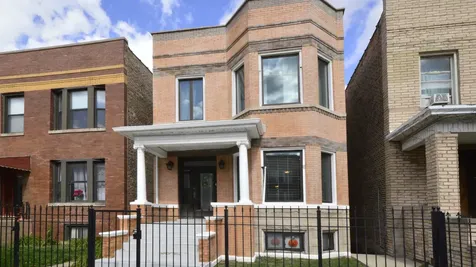 2904 West Diversey Avenue Chicago IL 60647