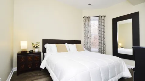 2904 West Diversey Avenue Chicago IL 60647