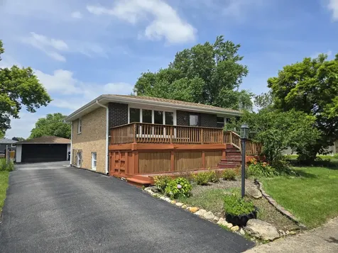 10648 Lori Lane Palos Hills IL 60465