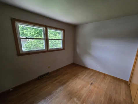 10648 Lori Lane Palos Hills IL 60465