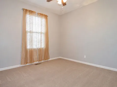 1641 Dogwood Lane Hanover Park IL 60133