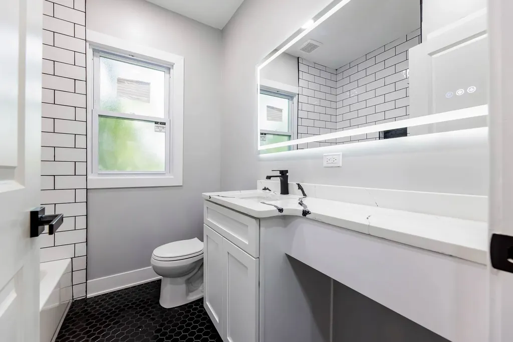 1140 East 91st Street Chicago IL 60619