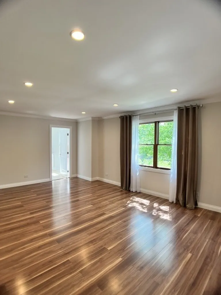 1153 Hyde Park Lane Naperville IL 60565