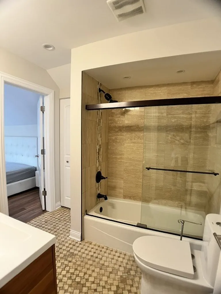 1153 Hyde Park Lane Naperville IL 60565