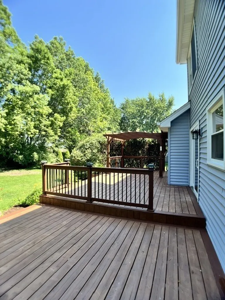 1153 Hyde Park Lane Naperville IL 60565