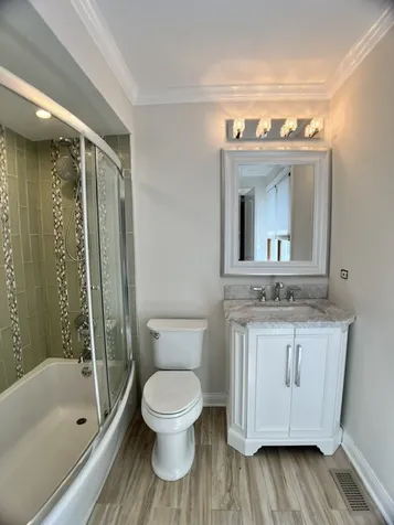 1153 Hyde Park Lane Naperville IL 60565