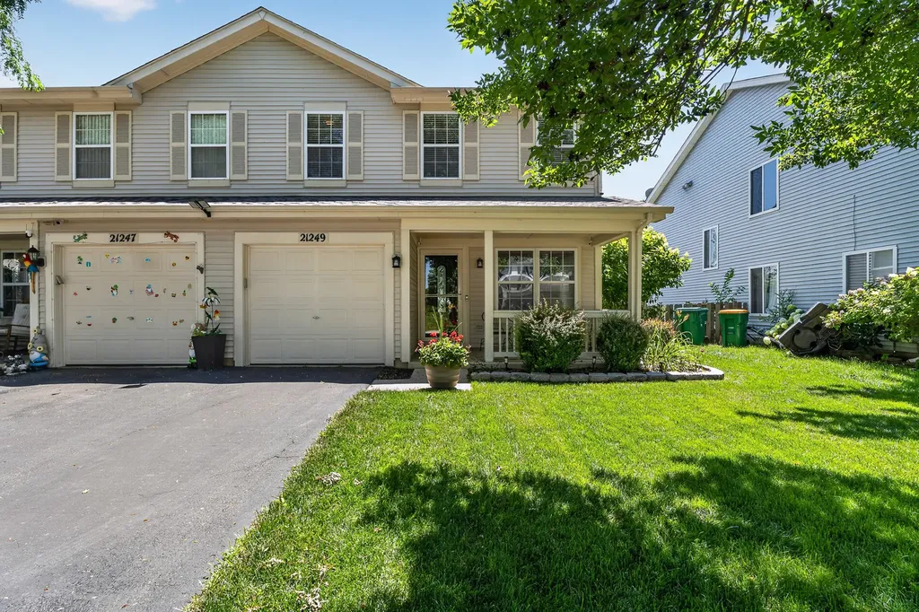 21249 West Edison Lane Plainfield IL 60544