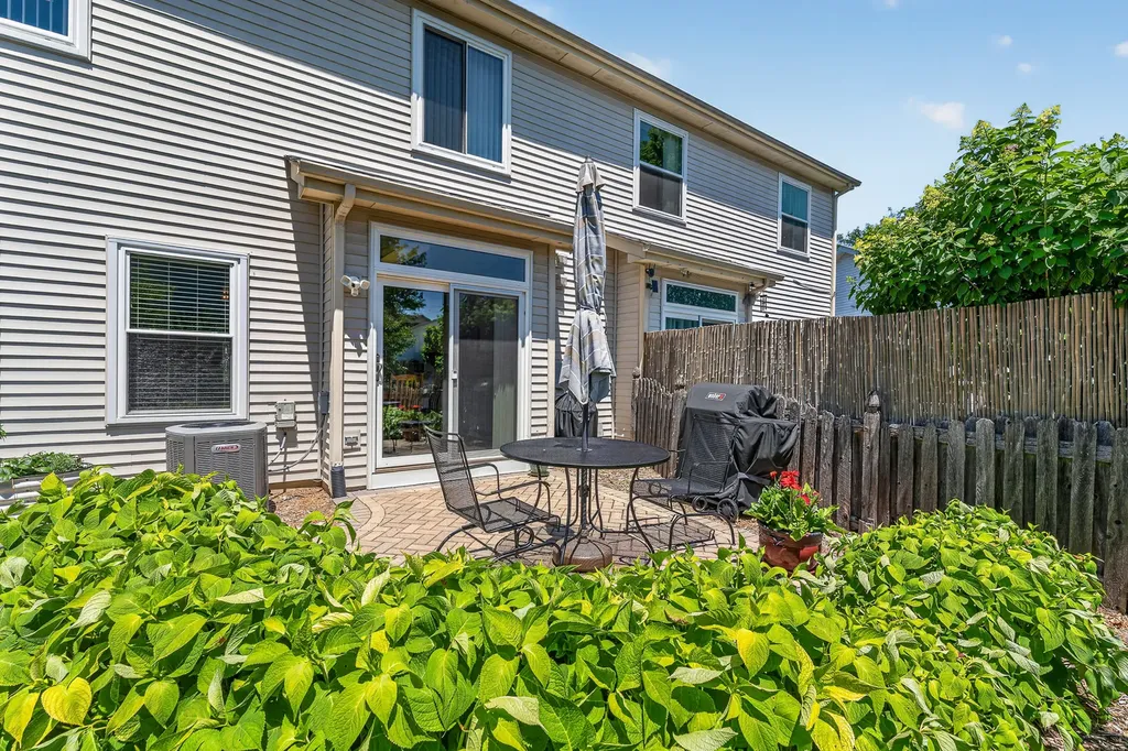 21249 West Edison Lane Plainfield IL 60544