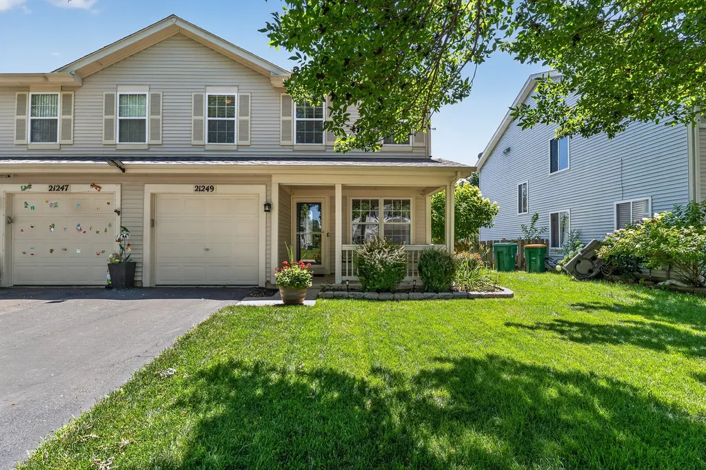 21249 West Edison Lane Plainfield IL 60544