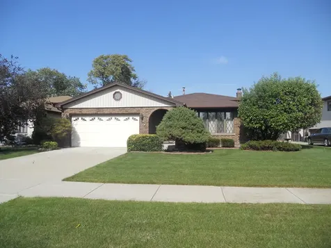 7112 West 85th Place Burbank IL 60459
