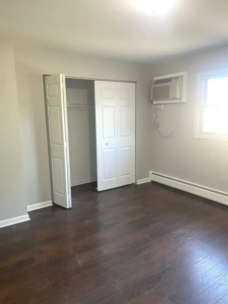 4644 Custer Avenue Brookfield IL 60513