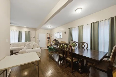 7614 South Carpenter Street Chicago IL 60620