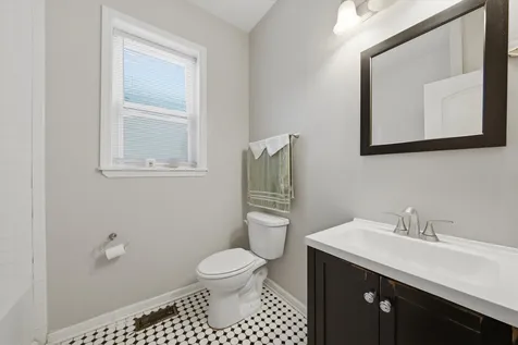 7614 South Carpenter Street Chicago IL 60620