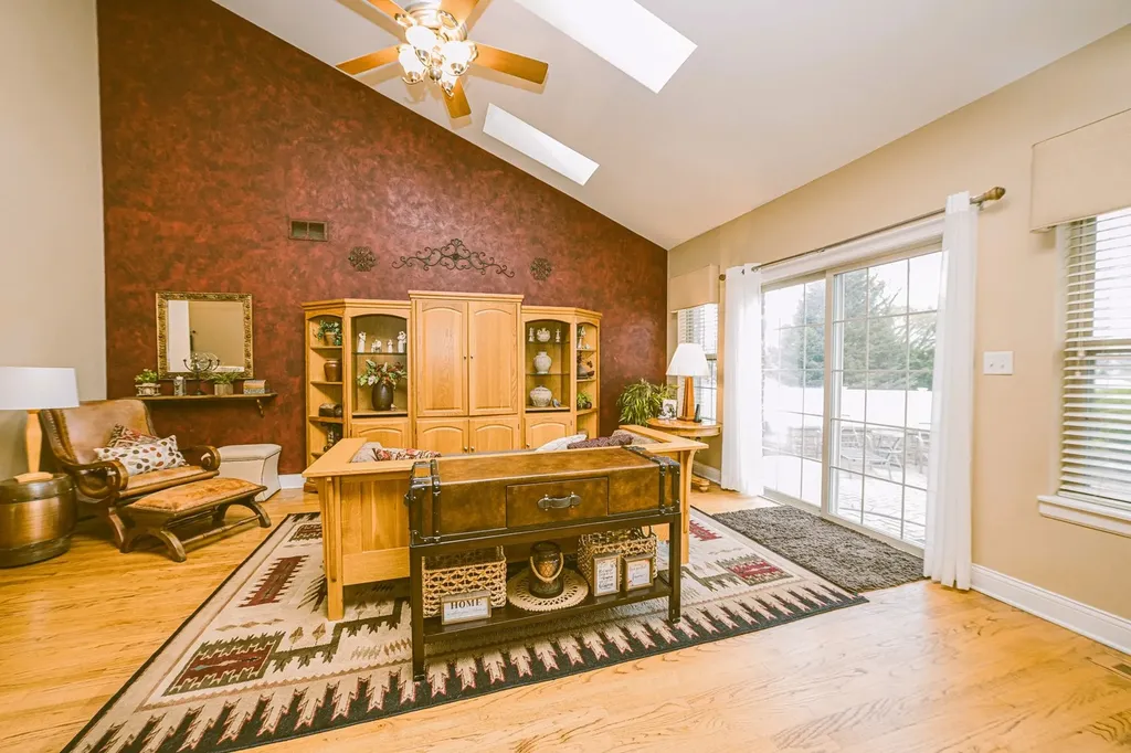 12819 Waterford Boulevard Plainfield IL 60585