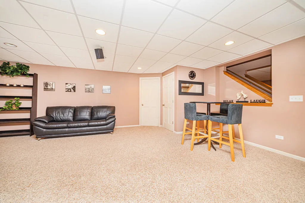 12819 Waterford Boulevard Plainfield IL 60585
