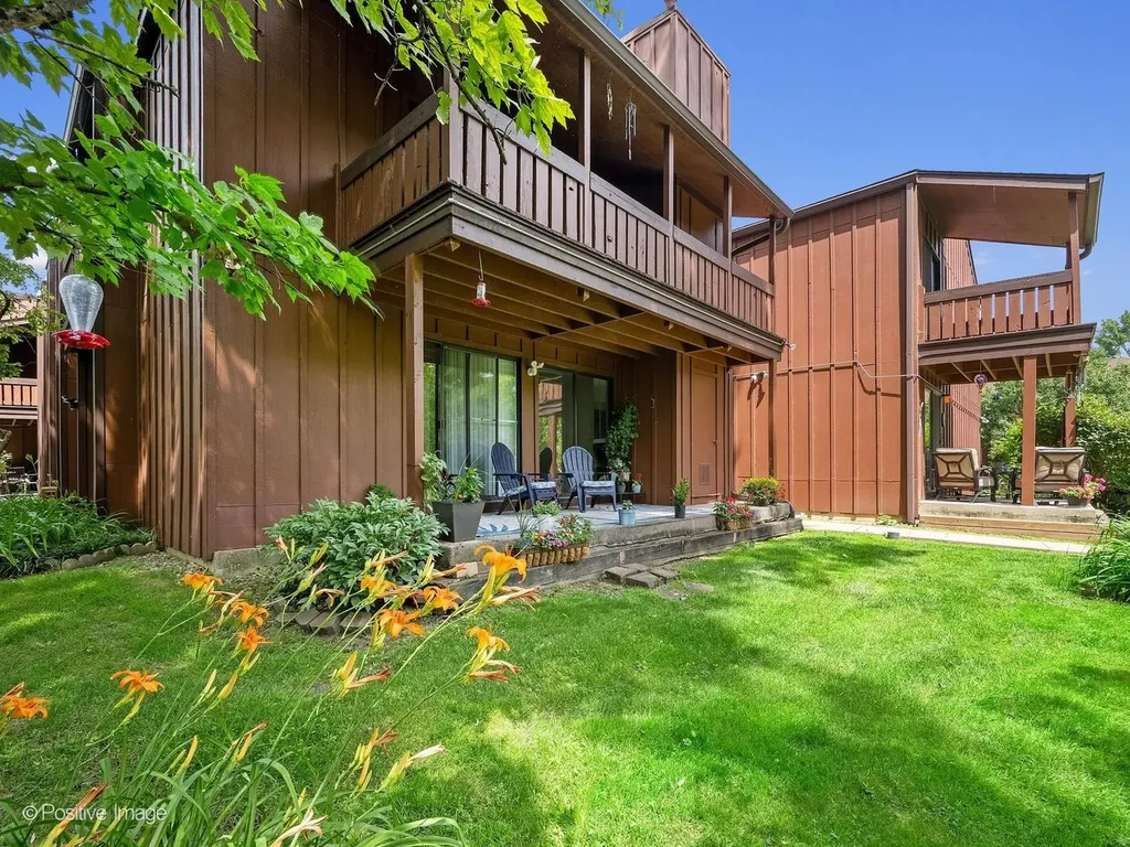 1S055 Spring Road Oakbrook Terrace IL 60181
