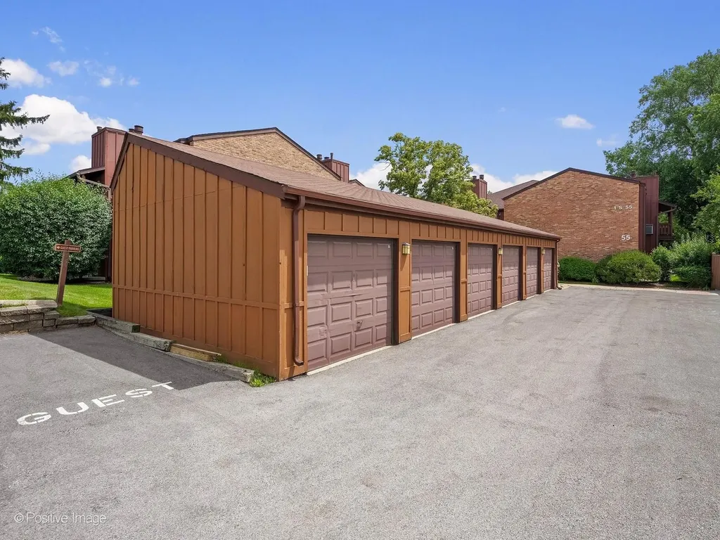 1S055 Spring Road Oakbrook Terrace IL 60181