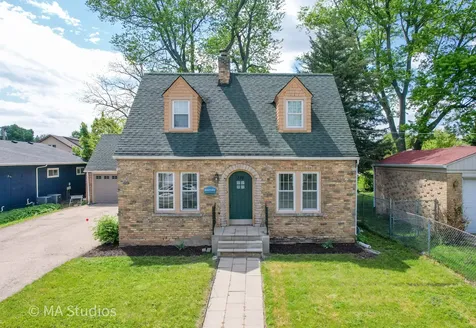 216 Wilcox Avenue Elgin IL 60123
