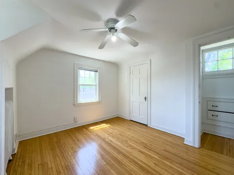 216 Wilcox Avenue Elgin IL 60123