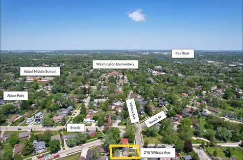 216 Wilcox Avenue Elgin IL 60123