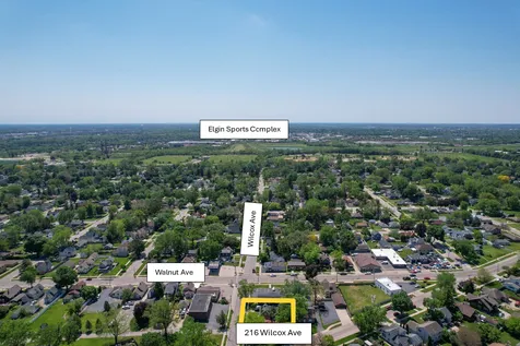 216 Wilcox Avenue Elgin IL 60123