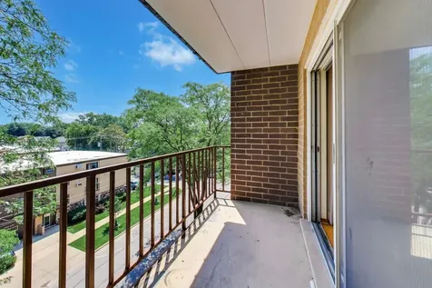 1365 Ashland Avenue Des Plaines IL 60016