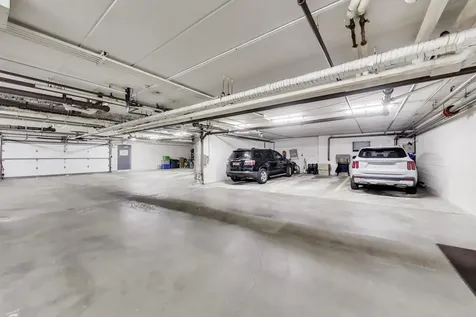 1365 Ashland Avenue Des Plaines IL 60016