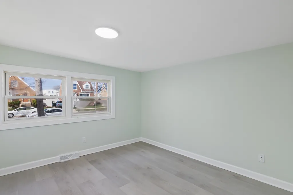 6347 South Kenneth Avenue Chicago IL 60629