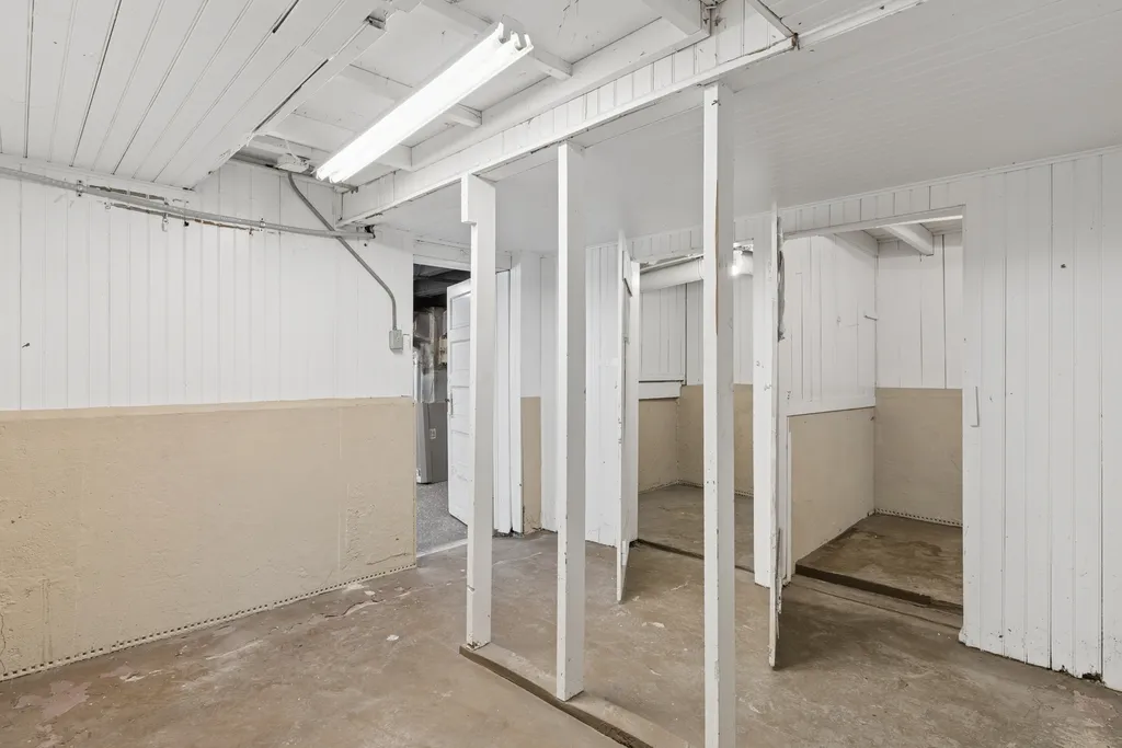6347 South Kenneth Avenue Chicago IL 60629
