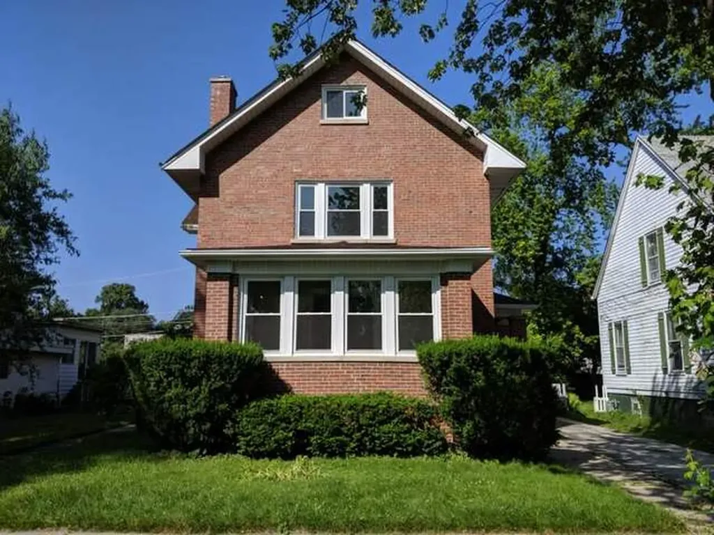 2635 Prairie Avenue Evanston IL 60201