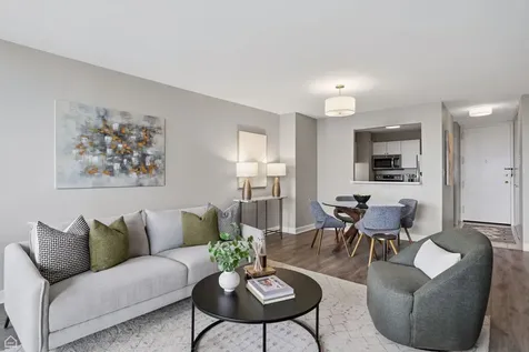 1636 North Wells Street Chicago IL 60614