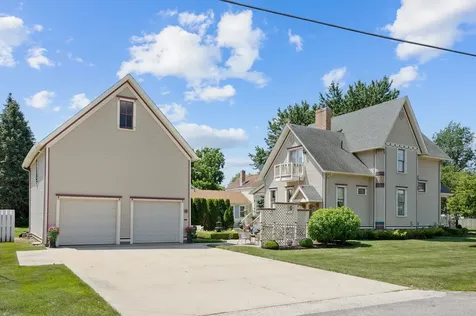 325 N State Street Marengo IL 60152