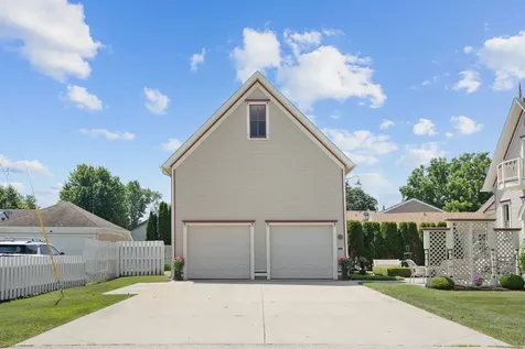 325 N State Street Marengo IL 60152