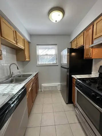 1928 Jackson Avenue Evanston IL 60201