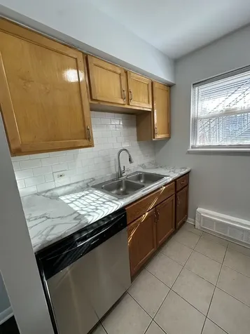 1928 Jackson Avenue Evanston IL 60201