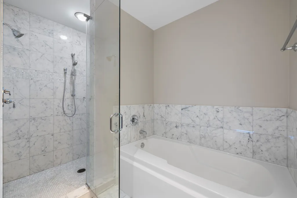 1211 South Prairie Avenue Chicago IL 60605