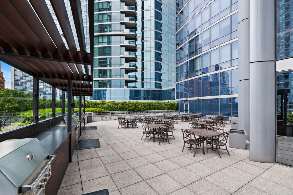 1211 South Prairie Avenue Chicago IL 60605