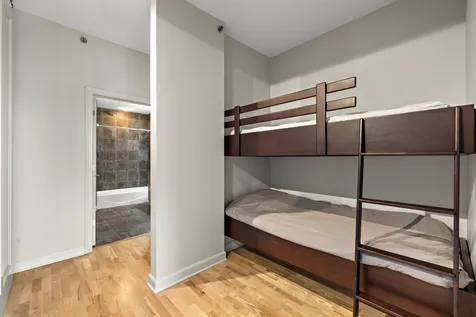 1211 South Prairie Avenue Chicago IL 60605