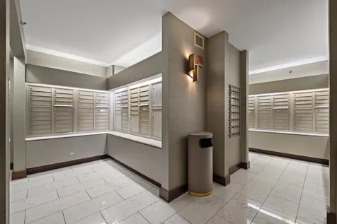 1211 South Prairie Avenue Chicago IL 60605