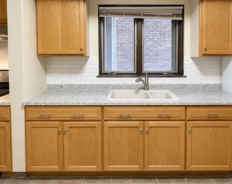 7918 South Champlain Avenue Chicago IL 60619