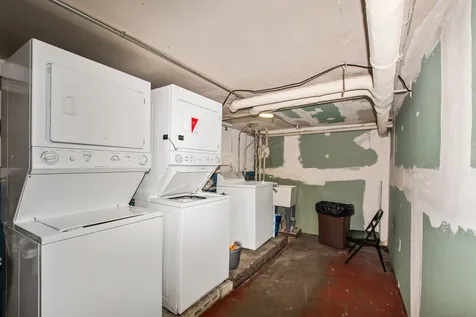 7918 South Champlain Avenue Chicago IL 60619