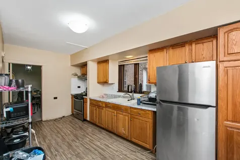 7918 South Champlain Avenue Chicago IL 60619