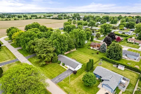 285 East Legner Street Leland IL 60531