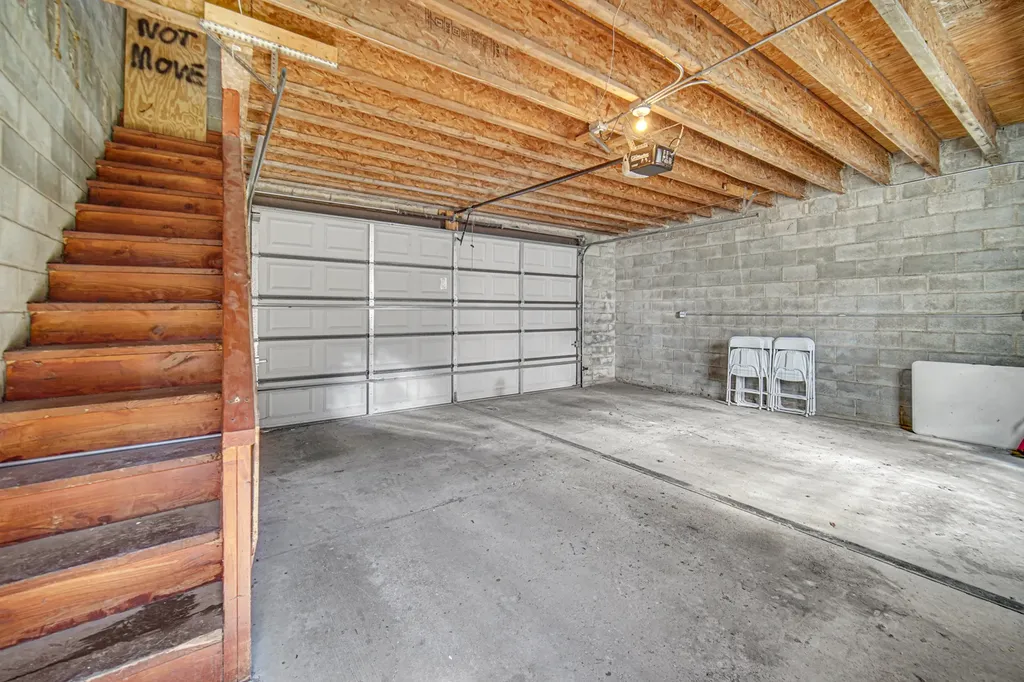 4016 South Indiana Avenue Chicago IL 60653