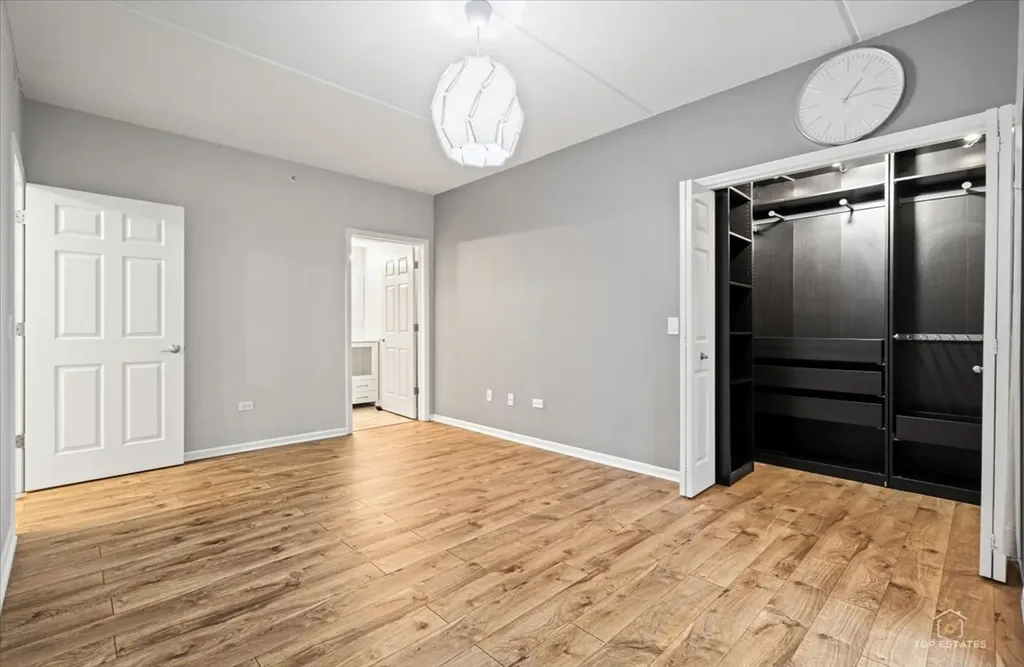 3501 Wellington Court Rolling Meadows IL 60008