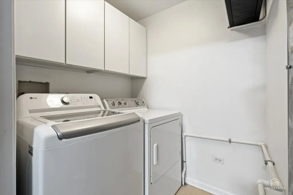 3501 Wellington Court Rolling Meadows IL 60008