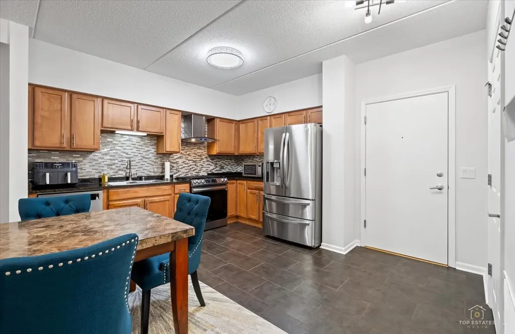 3501 Wellington Court Rolling Meadows IL 60008
