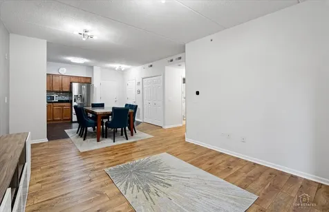 3501 Wellington Court Rolling Meadows IL 60008