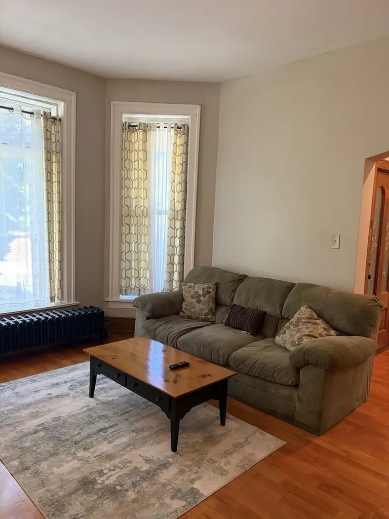 441 East 42nd Street Chicago IL 60653